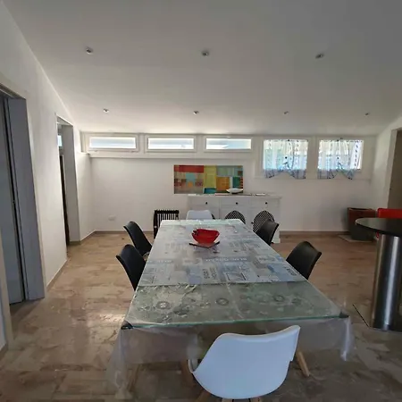 In 48312 Tatil Evi Rosolina